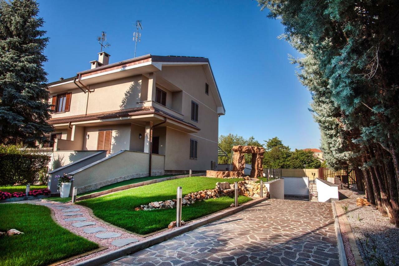 B&B Villa Aurora Brugherio Eksteriør billede