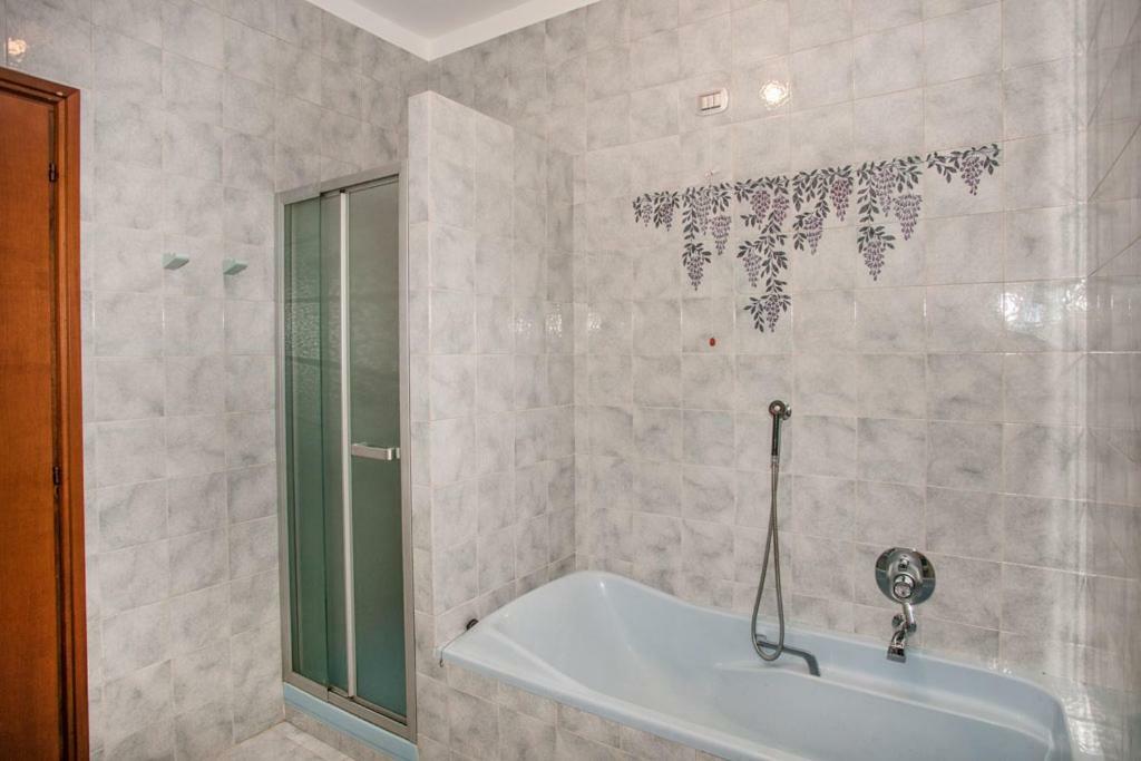 B&B Villa Aurora Brugherio Eksteriør billede